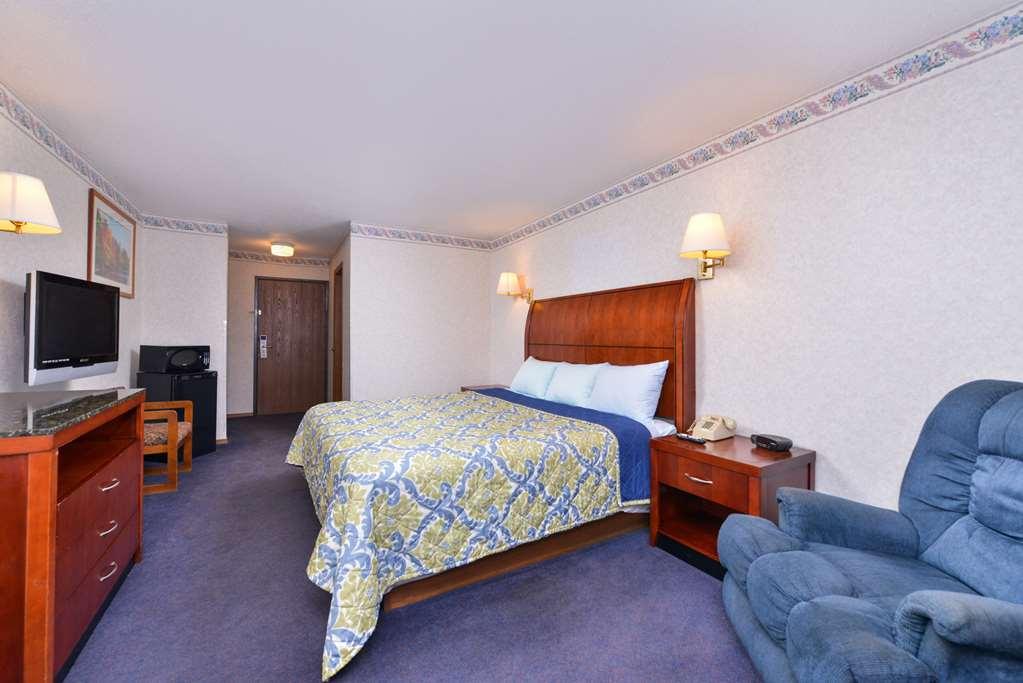 Americas Best Value Inn Of Decatur Room photo